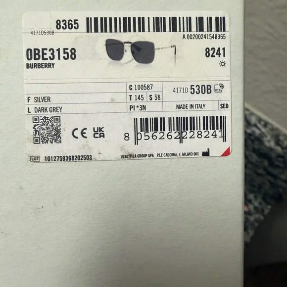 New Burberry Sunglasses with Tortoise Shell Arms - Picture 10 of 12